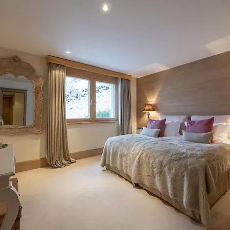 Charm: Cozy Up In A High-altitude * Kitzbuhel