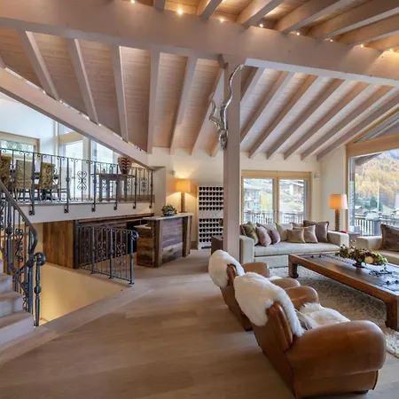 Charm: Cozy Up In A High-altitude Appartement